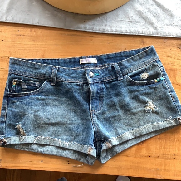 ❤️ Jean shorts sz 7 - Picture 1 of 4